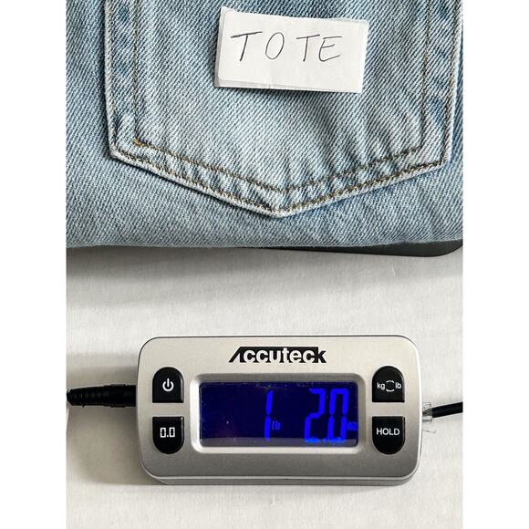 We The Free Jeans Womens 26 Mid Rise Destroyed Raw Hem Straight Crop Baggy Loose - Picture 14 of 14